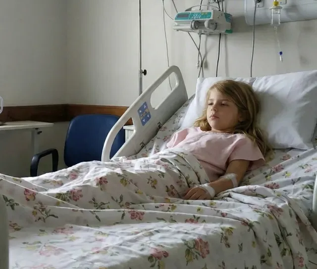 Sara e Dona Aparecida - Terços Abençoados Pela Cura